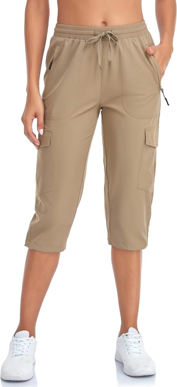 Women's Hiking Cargo Capri Pants Lightweight Quick Dry Joggers Outdoor Casual Travel Capris with Zipper Pockets