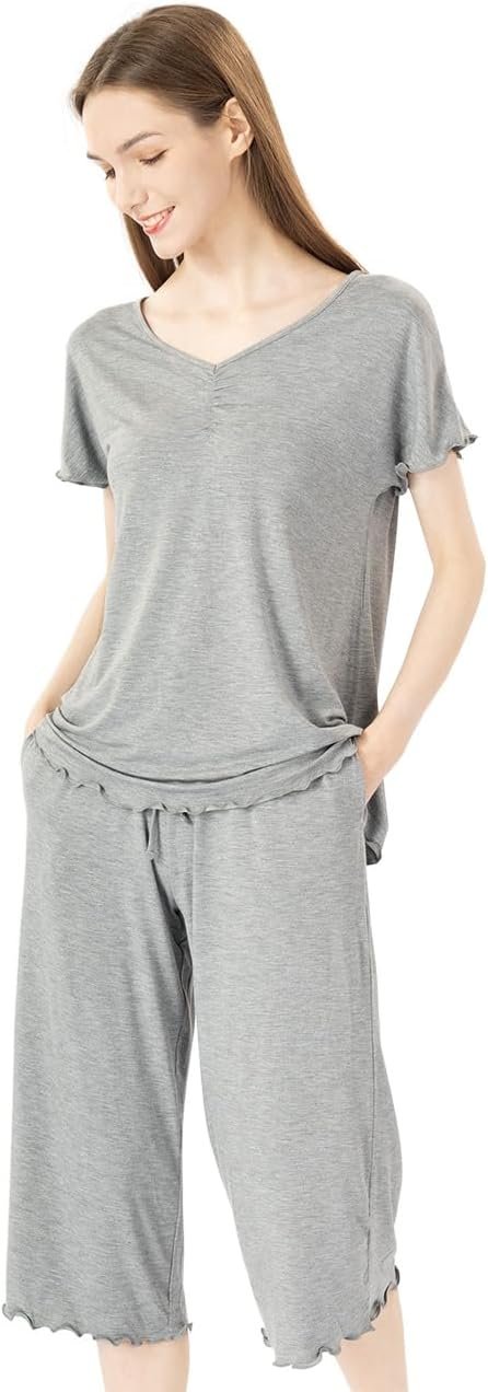 Soft Bamboo Viscose Pajamas Set for Women Summer Sleepwear Pjs Comfy Short Sleeve Tops Capri Pants Sets