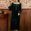 Women's Long Sleeve Nightgown Velvet Sleep Dress Ruffle Crew Neck Mid-length Nightdress